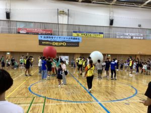 2025_08_第2回放デイ合同運動会②大玉送りREV